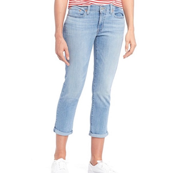 Levi's Boyfriend Jeans - Picture 12 of 13